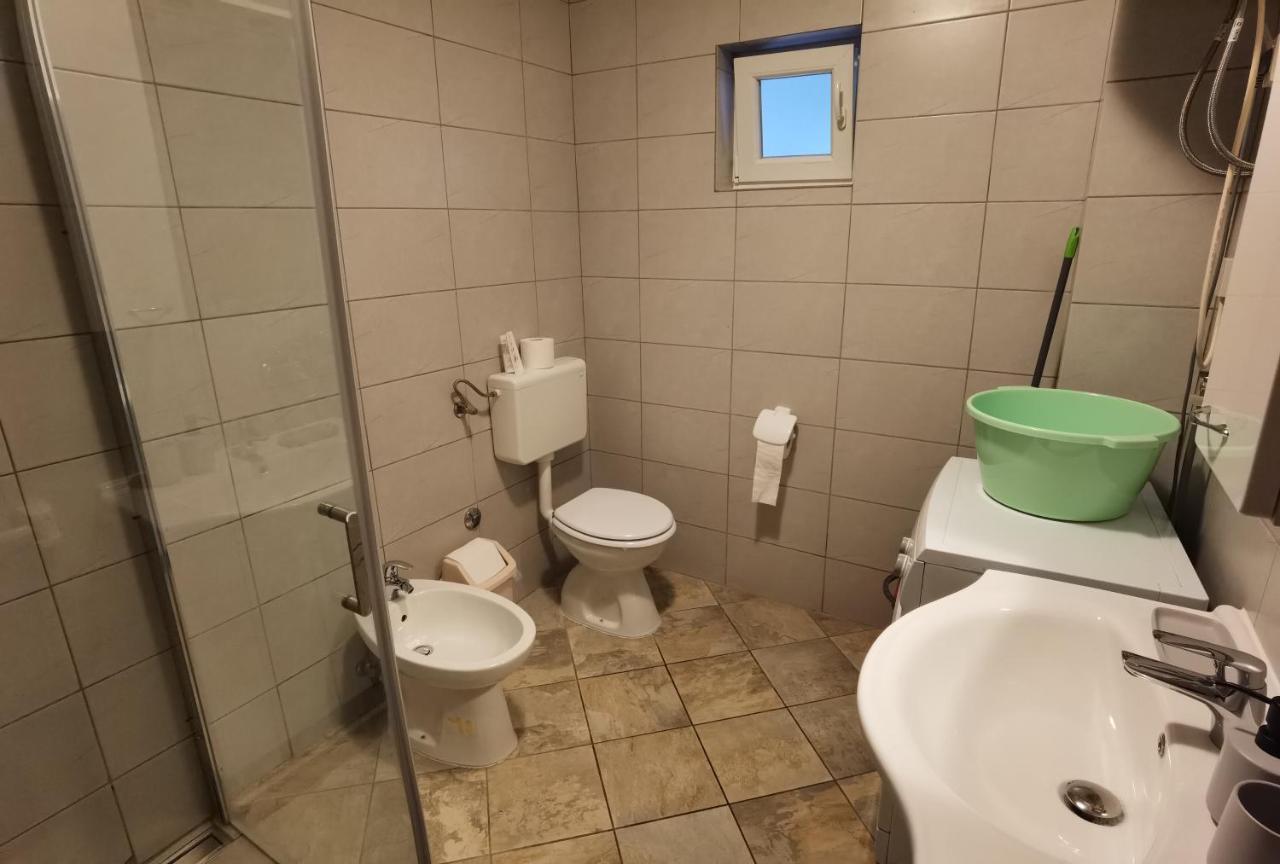 Apartments Beciri Sveti Vid-Miholjice Eksteriør bilde